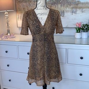 Abercrombie & Fitch Snake Print Chiffon Mini Dress Size XS 🖤LIKE NEW!🖤